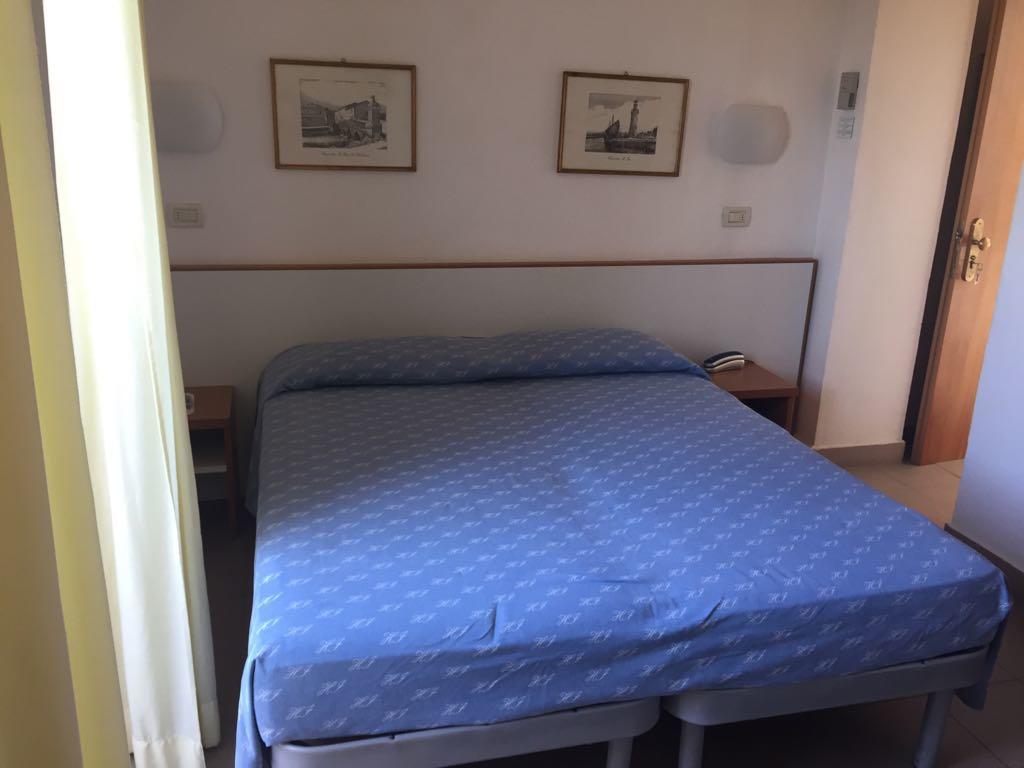 Hotel Man Lido Di Savio Buitenkant foto